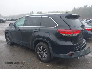 2018 Toyota Highlander SE with VIN 5TDJZRFH0JS887299, listed as a IAAI auction lot 42202813 with 78,490 mi miles and . Bid and sale history available at DreamBid. Image 15.
