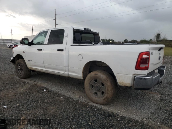 2020 Ram 2500 Tradesman z VIN 3C6UR5CL9LG111003, wystawiony jako Copart lot #48907975 z przebiegiem 220 333 mil mil oraz Szkoda całkowita • Salvage title. Historia ofert i sprzedaży dostępna na DreamBid. Obrazek 2.