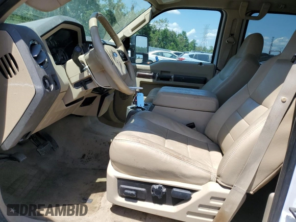 2008 Ford F-250 XL with VIN 1FTSW20R38EA03782, listed as a Copart auction lot 54895085 with 142,357 mi miles and Salvage title. Bid and sale history available at DreamBid. Image 7.