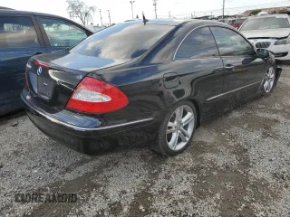 2008 Mercedes-Benz CLK 350 with VIN WDBTJ56H48F241149, listed as a Copart auction lot 43001345 with 39,222 mi miles and Salvage title. Bid and sale history available at DreamBid. Image 3.