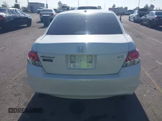 2008 Honda Accord EX-L z VIN 1HGCP36828A036920, wystawiony jako IAAI lot #42238964 z przebiegiem 162 440 mil mil oraz . Historia ofert i sprzedaży dostępna na DreamBid. Obrazek 17.