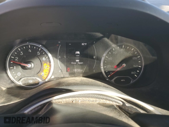 2016 Jeep Renegade Latitude with VIN ZACCJABW7GPC82868, listed as a Copart auction lot 75695084 with 109,790 mi miles and Salvage Title. Bid and sale history available at DreamBid. Image 9.