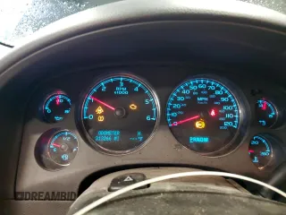 2010 GMC Yukon z VIN 1GKUKAE04AR117639, wystawiony jako Copart lot #82411664 z przebiegiem 313 266 mil mil oraz Szkoda całkowita • Salvage title. Historia ofert i sprzedaży dostępna na DreamBid. Obrazek 9.