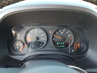 2013 Jeep Patriot Latitude with VIN 1C4NJPFB1DD191673, listed as a Copart auction lot 42014715 with 141,349 mi miles and Salvage Title. Bid and sale history available at carsss.com. Image 9.