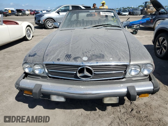1979 Mercedes-Benz SL with VIN 10704412056845, listed as a Copart auction lot 74874294 with 148,200 mi miles and Salvage title. Bid and sale history available at DreamBid. Image 5.