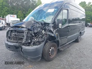 2017 Ford Transit z VIN 1FTYR3XV6HKB38623, wystawiony jako IAAI lot #42238054 z przebiegiem Nie podano mil oraz . Historia ofert i sprzedaży dostępna na DreamBid. Obrazek 17.