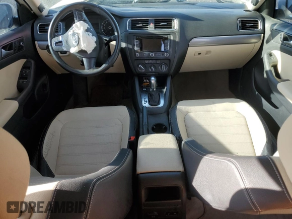2012 Volkswagen Jetta SEL с VIN 3VWLP7AJXCM415494, выставлен на аукционе Copart как лот 81130864 с пробегом Не указан миль и Списание • Salvage title. История ставок и продаж доступна на DreamBid. Изображение 8.