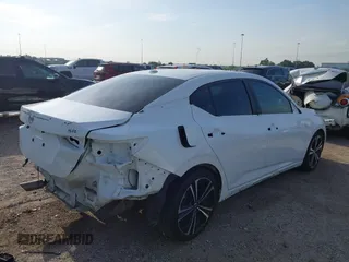 2021 Nissan Sentra SR z VIN 3N1AB8DV8MY248742, wystawiony jako IAAI lot #42034660 z przebiegiem 47 801 mil mil oraz . Historia ofert i sprzedaży dostępna na DreamBid. Obrazek 4.