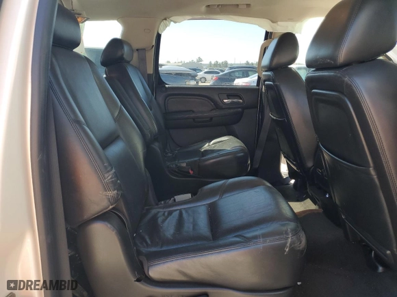 2009 GMC Yukon XL Denali with VIN 1GKFK062X9R296347, listed as a Copart auction lot 73412054 with 166,867 mi miles and Salvage Title. Bid and sale history available at carsss.com. Image 11.