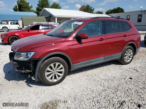 2018 Volkswagen Tiguan S with VIN 3VV0B7AX2JM040787, listed as a Copart auction lot 67389614 with 92,424 mi miles and Salvage Title. Bid and sale history available at carsss.com. Image 1.