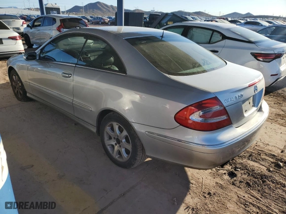 2004 Mercedes-Benz CLK-Class 3.2L with VIN WDBTJ65J54F064390, listed as a Copart auction lot 49534035 with 122,494 mi miles and Clean Title. Bid and sale history available at carsss.com. Image 2.