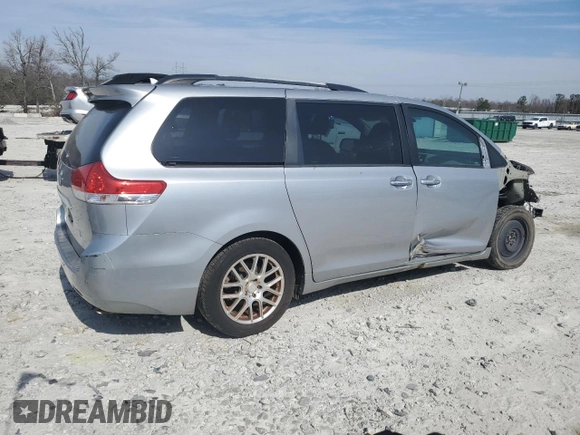 2011 Toyota Sienna XLE AAS with VIN 5TDYK3DC5BS151905, listed as a Copart auction lot 89310285 with 181,859 mi miles and Salvage Title. Bid and sale history available at carsss.com. Image 3.