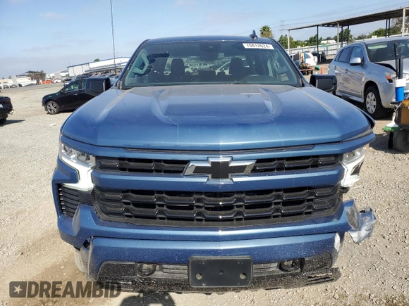 2024 Chevrolet Silverado 1500 RST with VIN 1GCPDEEKXRZ207921, listed as a Copart auction lot 70812624 with 8,207 mi miles and Salvage Title. Bid and sale history available at carsss.com. Image 5.