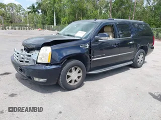 2007 Cadillac Escalade ESV z VIN 1GYFK66897R288492, wystawiony jako IAAI lot #41935413 z przebiegiem 205 756 mil mil oraz . Historia ofert i sprzedaży dostępna na DreamBid. Obrazek 2.