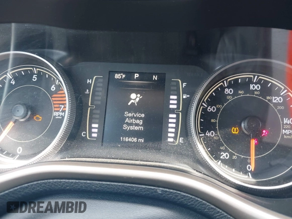 2016 Jeep Cherokee Sport z VIN 1C4PJMAB6GW375028, wystawiony jako IAAI lot #42688551 z przebiegiem 116 406 mil mil oraz . Historia ofert i sprzedaży dostępna na DreamBid. Obrazek 7.