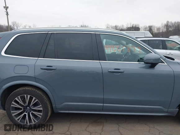 2020 Volvo XC90 Momentum with VIN YV4A22PK7L1539518, listed as a IAAI auction lot 41665899 with 59,883 mi miles. Bid and sale history available at carsss.com. Image 14.