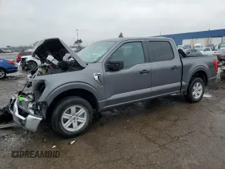 2023 Ford F-150 XL with VIN 1FTEW1C81PKD44267, listed as a Copart auction lot 50886765 with 47,142 mi miles and Clean Title. Bid and sale history available at carsss.com. Image 1.