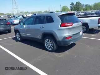 2017 Jeep Cherokee Limited with VIN 1C4PJLDB4HW517979, listed as a IAAI auction lot 41988609 with 116,500 mi miles. Bid and sale history available at carsss.com. Image 3.