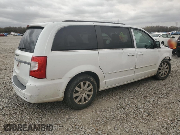 2015 Chrysler Town & Country LX with VIN 2C4RC1AG3FR675937, listed as a Copart auction lot 49652905 with 192,461 mi miles and Salvage Title. Bid and sale history available at carsss.com. Image 3.