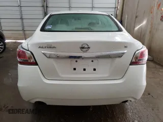 2015 Nissan Altima SV with VIN 1N4AL3AP5FC205822, listed as a Copart auction lot 51036335 with 172,484 mi miles and Salvage Title. Bid and sale history available at DreamBid. Image 6.