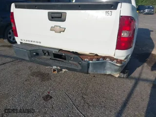 2008 Chevrolet Silverado 1500 Work Truck with VIN 1GCEC19C48Z328397, listed as a IAAI auction lot 42019900 with 314,045 mi miles. Bid and sale history available at carsss.com. Image 6.