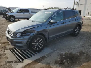 2019 Volkswagen Tiguan SE z VIN 3VV3B7AX4KM066161, wystawiony jako Copart lot #59897705 z przebiegiem 86 556 mil mil oraz Szkoda całkowita • Salvage title. Historia ofert i sprzedaży dostępna na DreamBid. Obrazek 1.