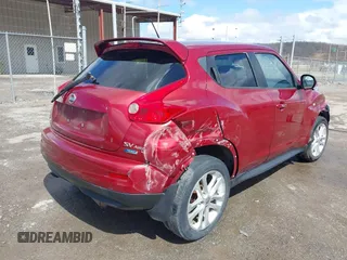 2014 Nissan Juke S with VIN JN8AF5MV7ET364402, listed as a IAAI auction lot 41808136 with 146,153 mi miles. Bid and sale history available at carsss.com. Image 4.