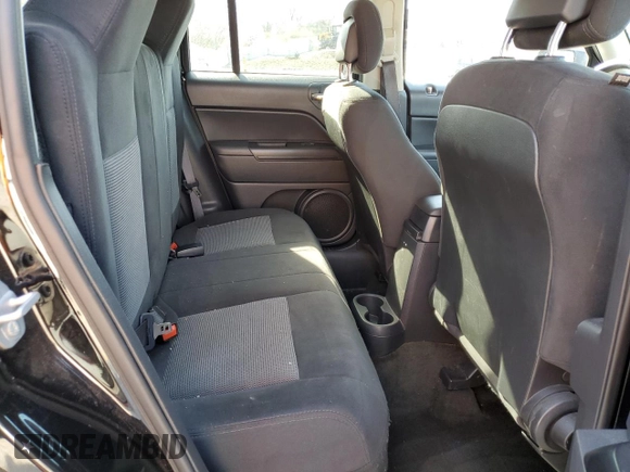 2017 Jeep Patriot Latitude with VIN 1C4NJPFB4HD152761, listed as a Copart auction lot 50485745 with 90,539 mi miles and Salvage title. Bid and sale history available at DreamBid. Image 12.