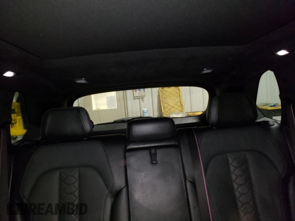 2021 BMW X5 M z VIN 5YMJU0C07M9E05109, wystawiony jako Copart lot #86393584 z przebiegiem 47 274 mil mil oraz Szkoda całkowita • Salvage title. Historia ofert i sprzedaży dostępna na DreamBid. Obrazek 10.