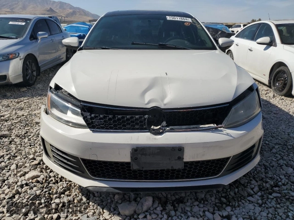 2012 Volkswagen Jetta GLI Autobahn with VIN 3VW5A7AJXCM087214, listed as a Copart auction lot 75011884 with 127,079 mi miles and Salvage title. Bid and sale history available at DreamBid. Image 5.