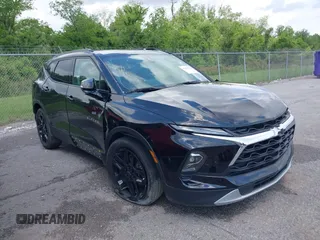 2024 Chevrolet Blazer LT с VIN 3GNKBDR47RS177142, выставлен на аукционе IAAI как лот 42119702 с пробегом 24 100 миль миль и . История ставок и продаж доступна на DreamBid. Изображение 1.