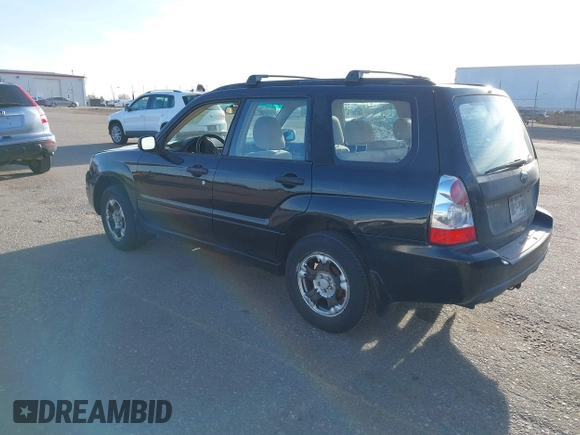 2006 Subaru Forester 2.5 X with VIN JF1SG63626H709567, listed as a IAAI auction lot 41799538 with 196,444 mi miles. Bid and sale history available at carsss.com. Image 3.