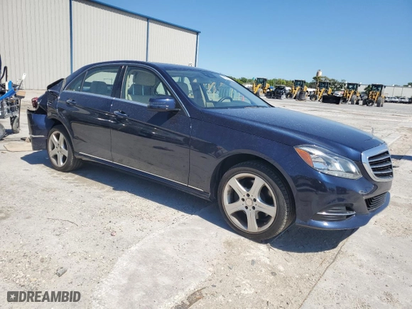 2014 Mercedes-Benz E-Class E 350 Sport with VIN WDDHF5KB8EA803675, listed as a Copart auction lot 49258285 with 62,270 mi miles and Salvage Title. Bid and sale history available at carsss.com. Image 4.