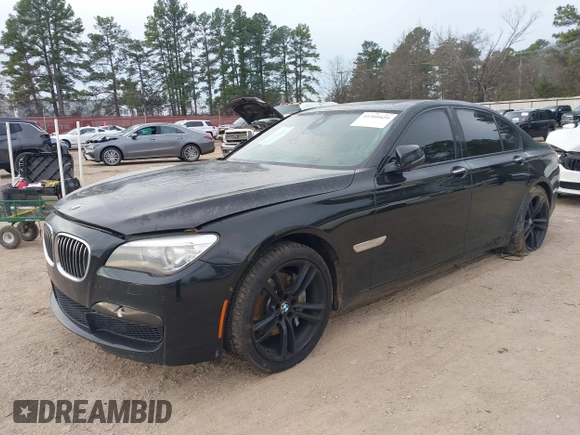 2015 BMW 7 Series 740i с VIN WBAYA6C58FD826880, выставлен на аукционе IAAI как лот 41360429 с пробегом 125 130 миль миль и . История ставок и продаж доступна на DreamBid. Изображение 18.
