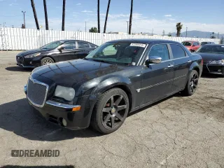 2006 Chrysler 300 C with VIN 2C3LA63H46H171695, listed as a Copart auction lot 47205915 with 103,403 mi miles and Clean Title. Bid and sale history available at carsss.com. Image 1.