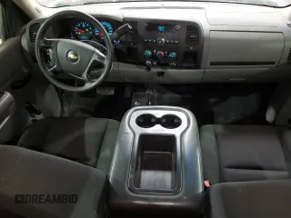 2011 Chevrolet Silverado 1500 Work Truck with VIN 1GCRKPEA9BZ407860, listed as a Copart auction lot 72122534 with 180,306 mi miles and Clean Title. Bid and sale history available at DreamBid. Image 8.