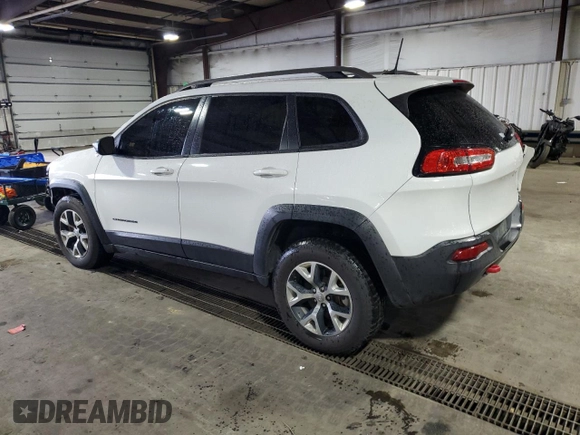 2016 Jeep Cherokee Trailhawk with VIN 1C4PJMBS8GW166629, listed as a Copart auction lot 55845415 with 122,290 mi miles and Salvage title. Bid and sale history available at DreamBid. Image 2.