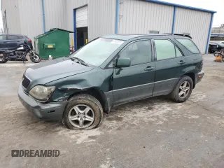 1999 Lexus RX 300 Luxury SUV with VIN JT6HF10U6X0088127, listed as a Copart auction lot 43950965 with 189,607 mi miles and Salvage Title. Bid and sale history available at carsss.com. Image 1.