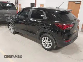 2022 Chevrolet TrailBlazer LS with VIN KL79MNSL2NB014071, listed as a IAAI auction lot 41709650 with 148,997 mi miles. Bid and sale history available at carsss.com. Image 3.