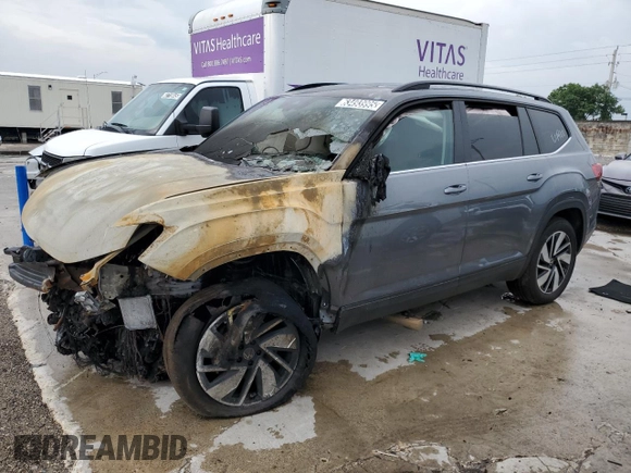 2025 Volkswagen Atlas SE with VIN 1V2WR2CA8SC517353, listed as a Copart auction lot 63493995 with Not provided miles and Non repairable. Bid and sale history available at DreamBid. Image 1.