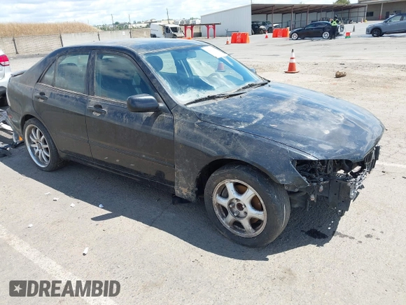 2001 Lexus IS 300/350 z VIN JTHBD182010003232, wystawiony jako IAAI lot #42269043 z przebiegiem 116 450 mil mil oraz . Historia ofert i sprzedaży dostępna na DreamBid. Obrazek 1.