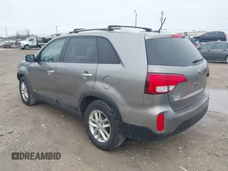 2015 Kia Sorento LX with VIN 5XYKTDA60FG649259, listed as a IAAI auction lot 41935821 with 161,046 mi miles and . Bid and sale history available at DreamBid. Image 3.