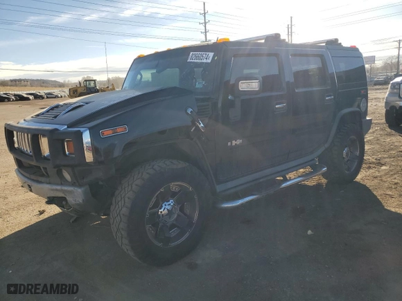 2008 Hummer H2 SUV with VIN 5GRGN23888H108830, listed as a Copart auction lot 82660574 with 180,197 mi miles and Salvage Title. Bid and sale history available at carsss.com. Image 1.