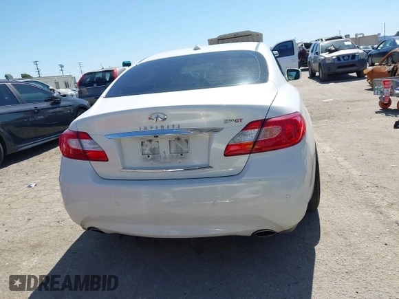 2013 Infiniti M with VIN JN1BY1AP6DM511104, listed as a IAAI auction lot 41818184 with 138,605 mi miles and . Bid and sale history available at DreamBid. Image 17.