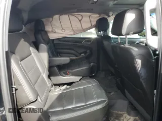 2018 GMC Yukon XL Denali with VIN 1GKS2HKJ1JR352335, listed as a Copart auction lot 71974934 with 63,038 mi miles and Salvage Title. Bid and sale history available at carsss.com. Image 12.