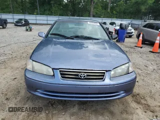 2000 Toyota Camry CE с VIN 4T1BG22K1YU655220, выставлен на аукционе Copart как лот 56684835 с пробегом 219 018 миль миль и Списание • Salvage title. История ставок и продаж доступна на DreamBid. Изображение 5.