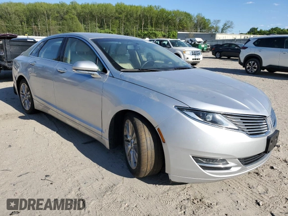 2015 Lincoln MKZ z VIN 3LN6L2G95FR603693, wystawiony jako Copart lot #53362845 z przebiegiem 171 107 mil mil oraz Szkoda całkowita • Salvage title. Historia ofert i sprzedaży dostępna na DreamBid. Obrazek 4.