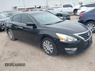 2015 Nissan Altima 2.5 z VIN 1N4AL3AP1FN306280, wystawiony jako IAAI lot #41371832 z przebiegiem 98 924 mil mil oraz . Historia ofert i sprzedaży dostępna na DreamBid. Obrazek 1.