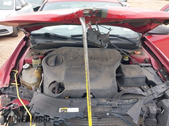 2014 Dodge Avenger SE with VIN 1C3CDZAG4EN184505, listed as a IAAI auction lot 41763547 with 152,259 mi miles. Bid and sale history available at carsss.com. Image 10.