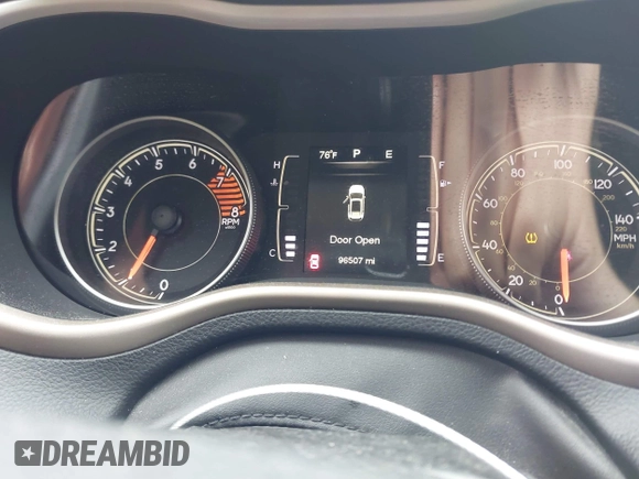 2016 Jeep Cherokee Altitude с VIN 1C4PJMCS5GW245979, выставлен на аукционе IAAI как лот 42509084 с пробегом 96 507 миль миль и . История ставок и продаж доступна на DreamBid. Изображение 7.
